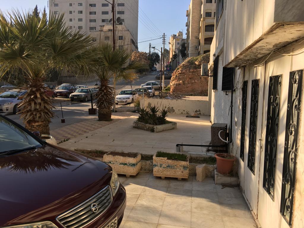 Aljazeera Hotel Apartments Amman Exterior photo
